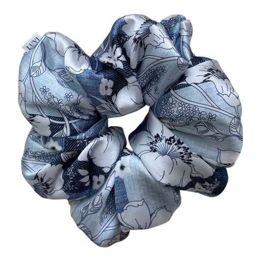 DENIM BLOOM SCRUNCHIE