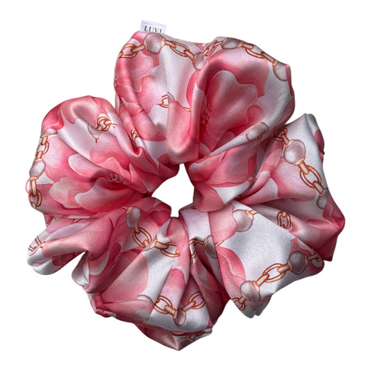 CORAL CHAIN SCRUNCHIE